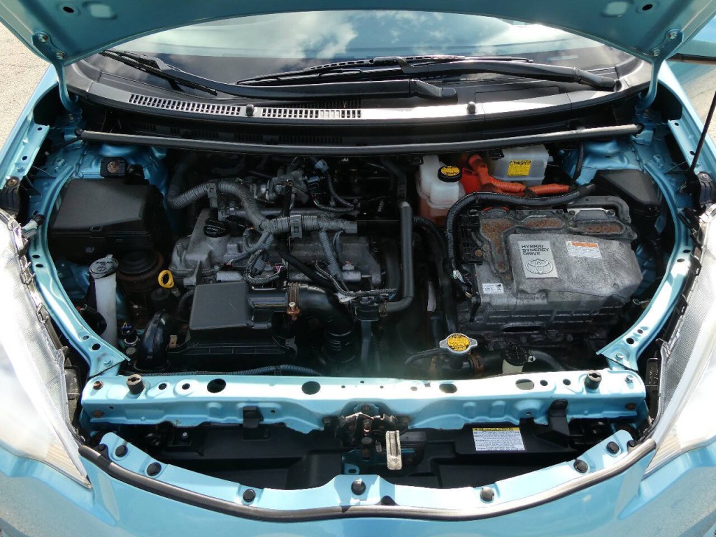 2013 Toyota Prius Image 33