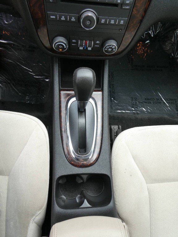 2012 Chevrolet Impala Image 19