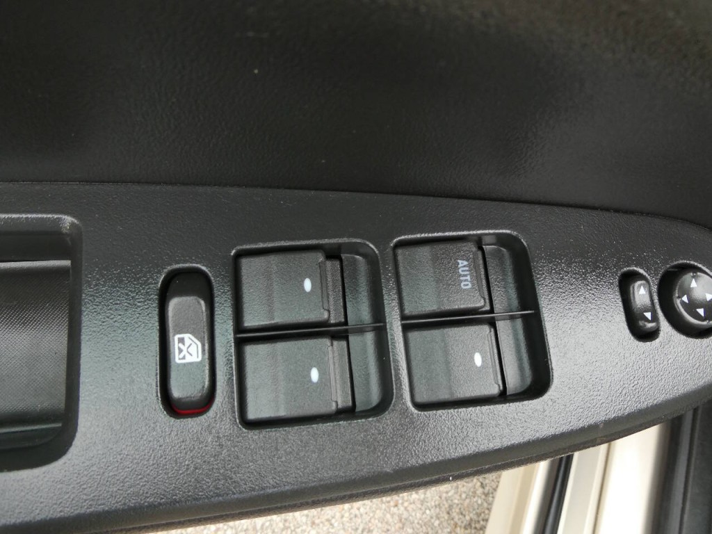 2012 Chevrolet Impala Image 22