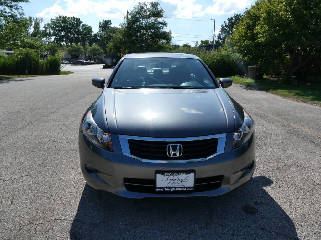 2009 Honda Accord Image 2