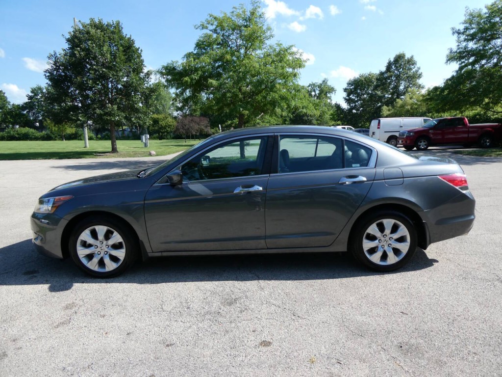 2009 Honda Accord Image 8