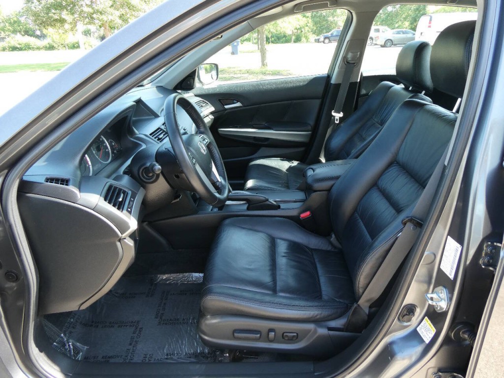 2009 Honda Accord Image 9