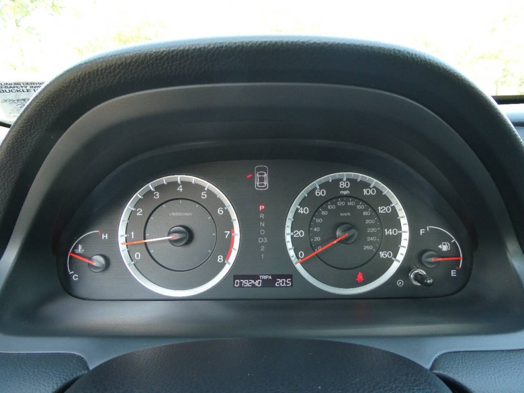 2009 Honda Accord Image 14