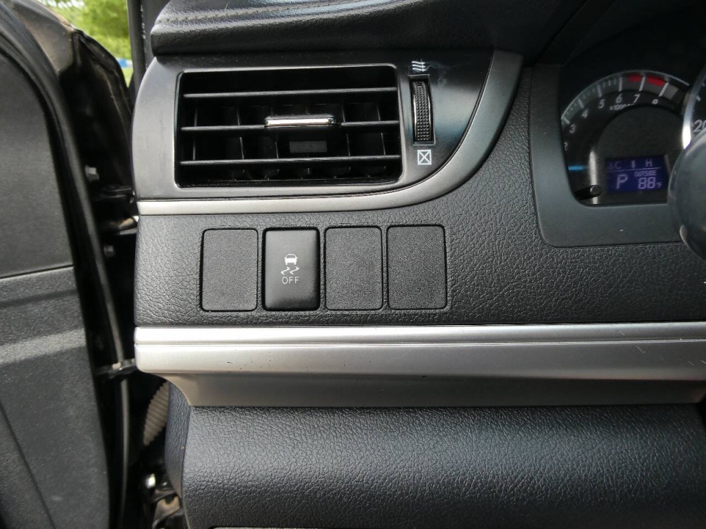 2012 Toyota Camry Image 20
