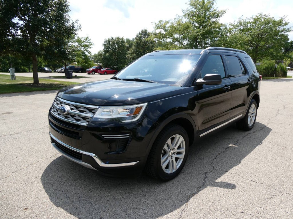 2018 Ford Explorer Image 1