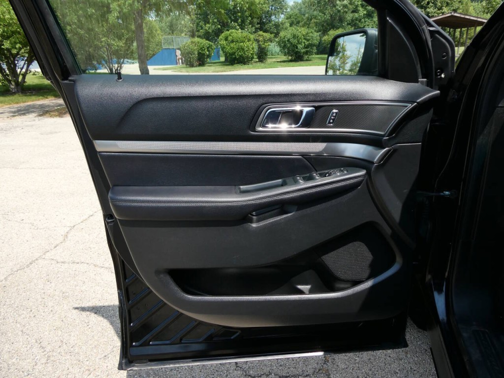 2018 Ford Explorer Image 24