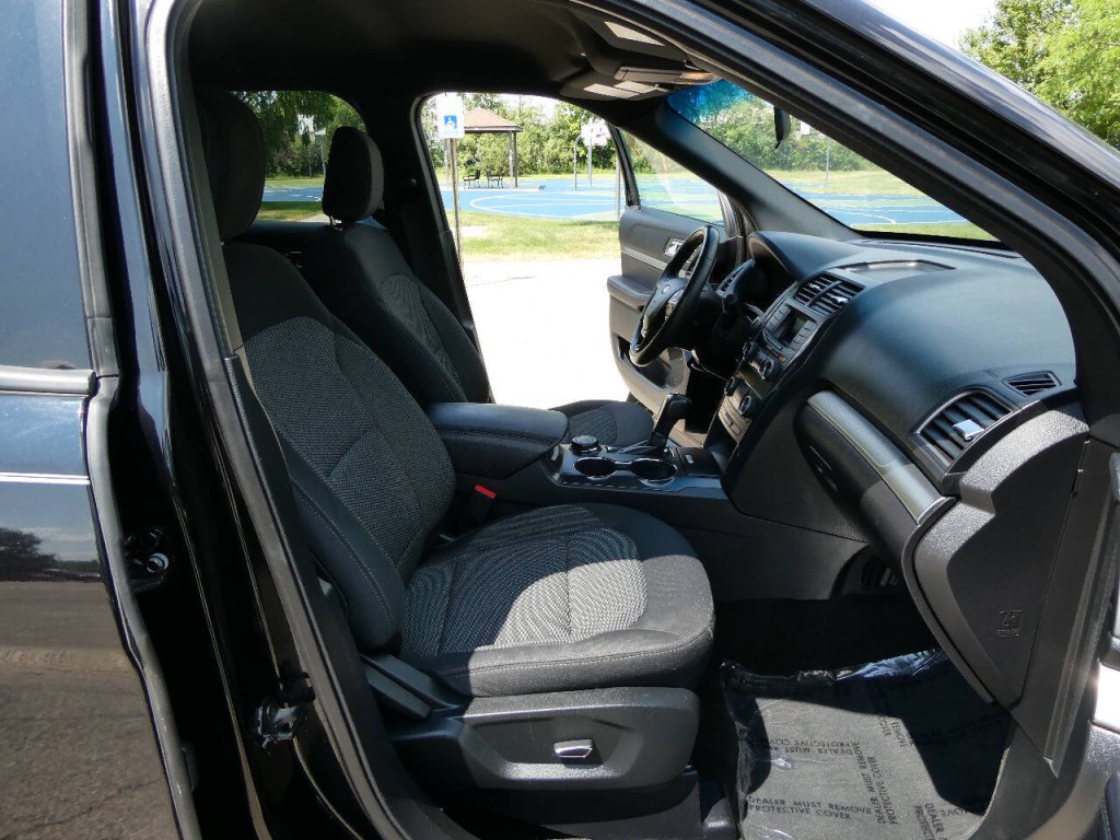 2018 Ford Explorer Image 32