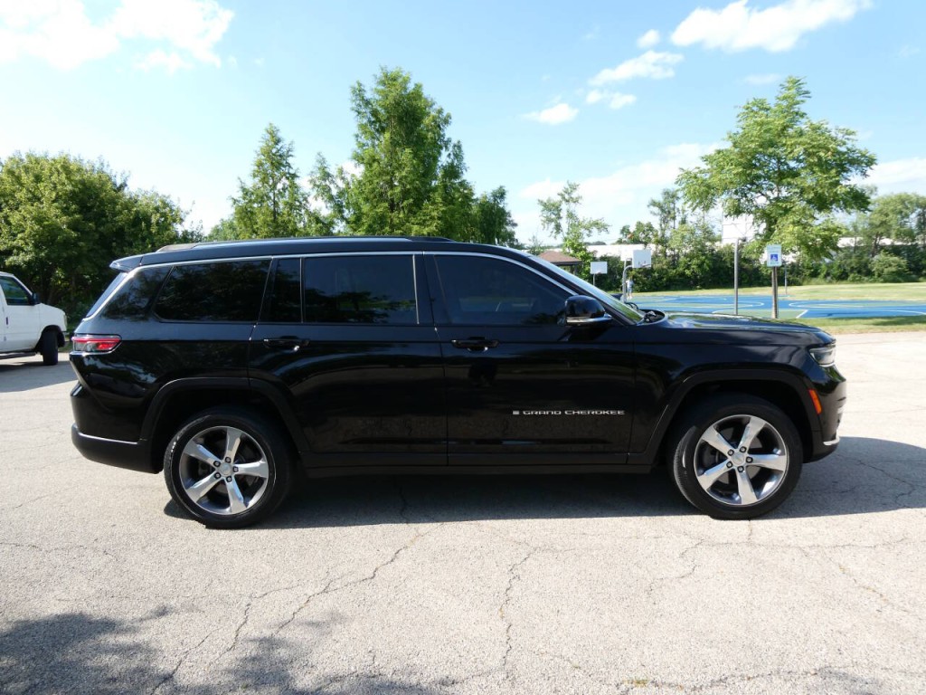 2021 Jeep Grand Cherokee Image 4