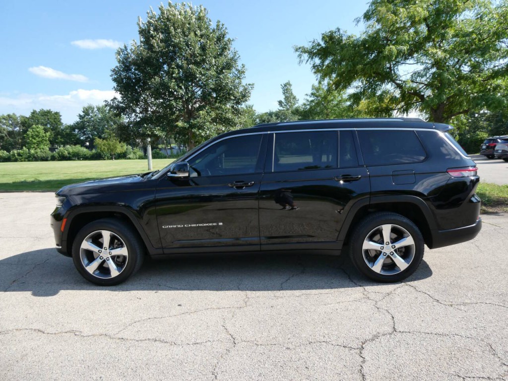 2021 Jeep Grand Cherokee Image 8