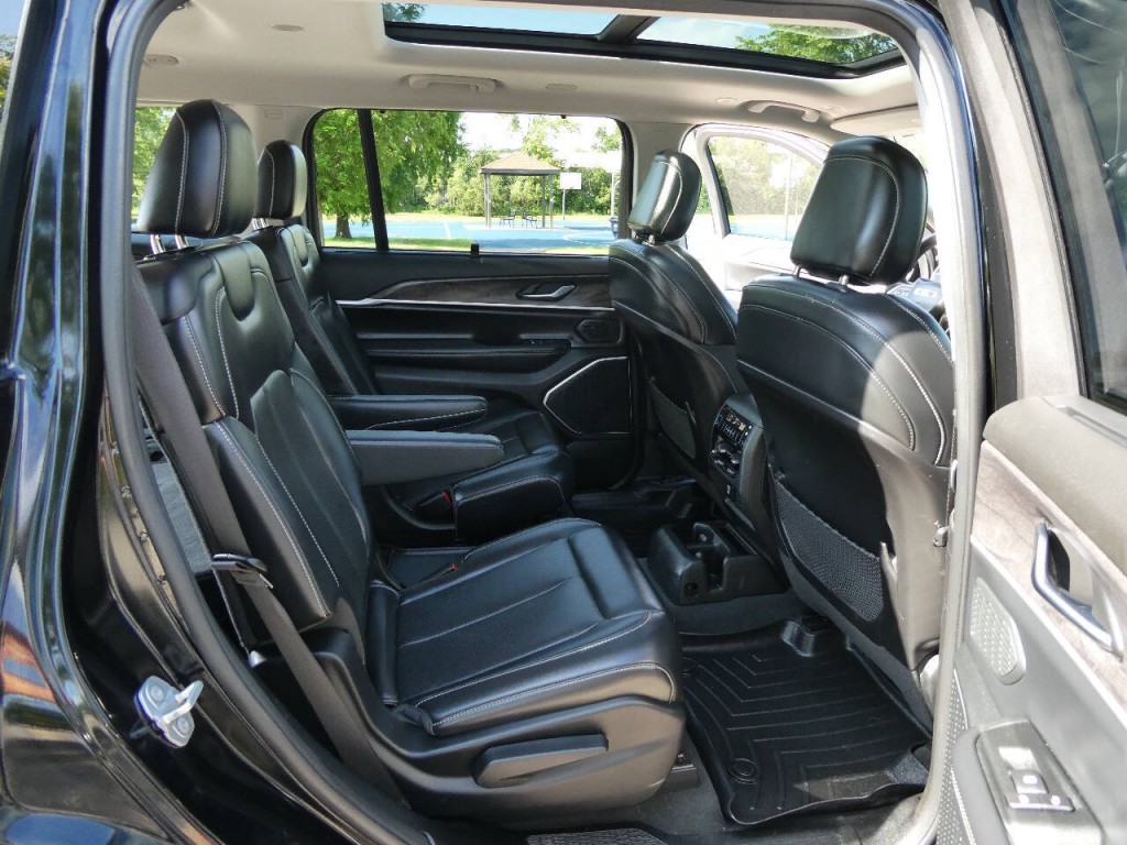2021 Jeep Grand Cherokee Image 35