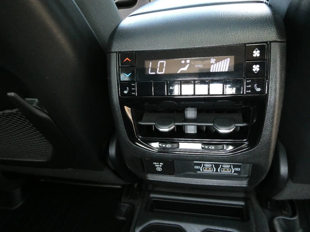 2021 Jeep Grand Cherokee Image 37