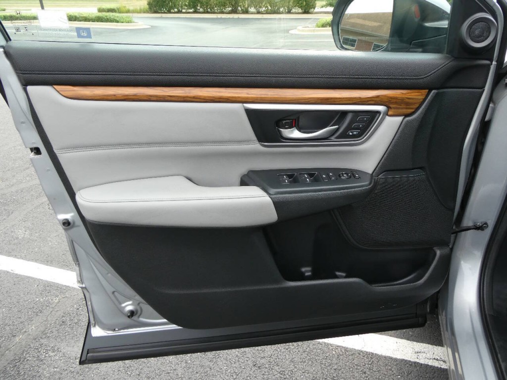 2017 Honda CR-V Image 25