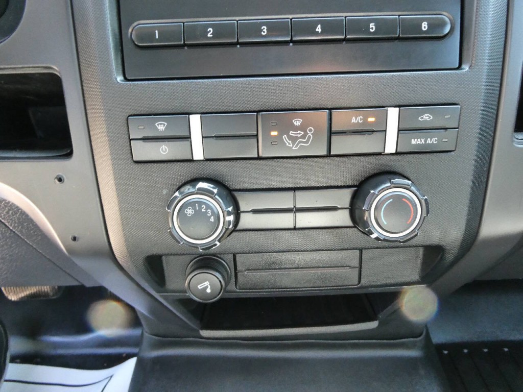 2012 Ford F-150 Image 18