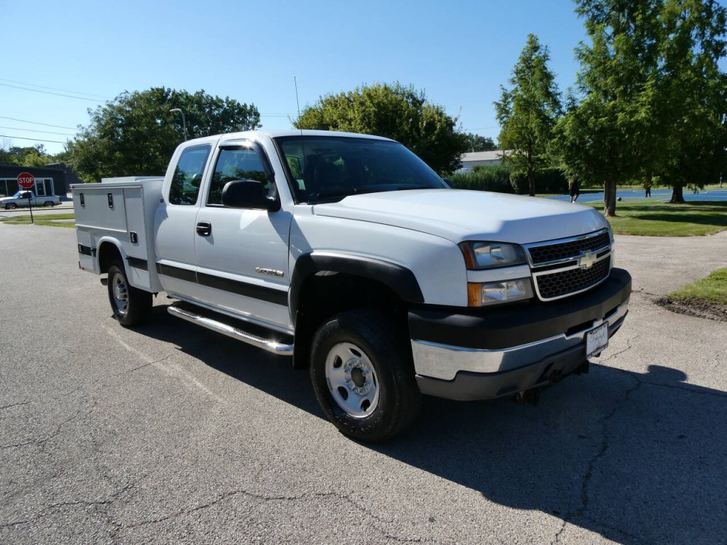 2005 Chevrolet Silverado 1500 Image 3