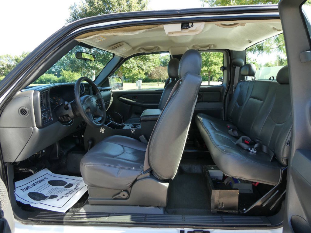 2005 Chevrolet Silverado 1500 Image 9