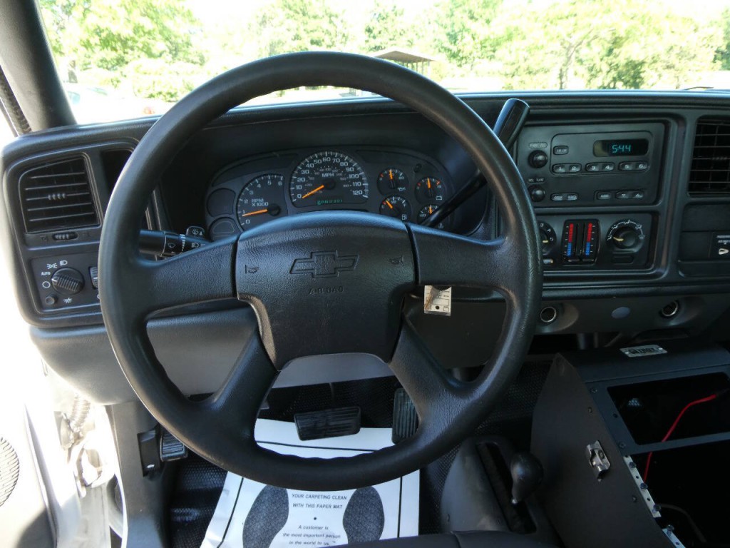 2005 Chevrolet Silverado 1500 Image 11