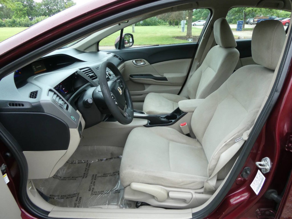 2012 Honda Civic Image 9