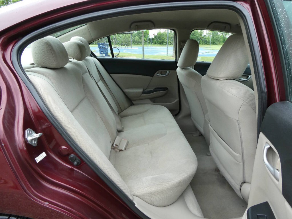2012 Honda Civic Image 21