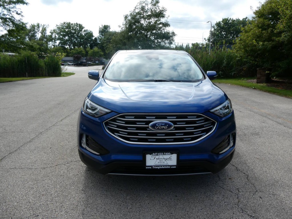 2020 Ford Edge Image 2