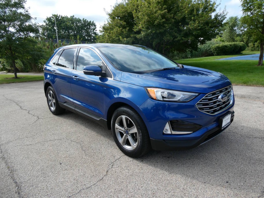 2020 Ford Edge Image 3