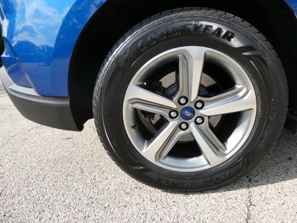 2020 Ford Edge Image 34