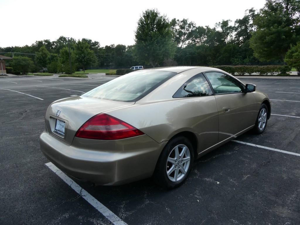2003 Honda Accord Image 5