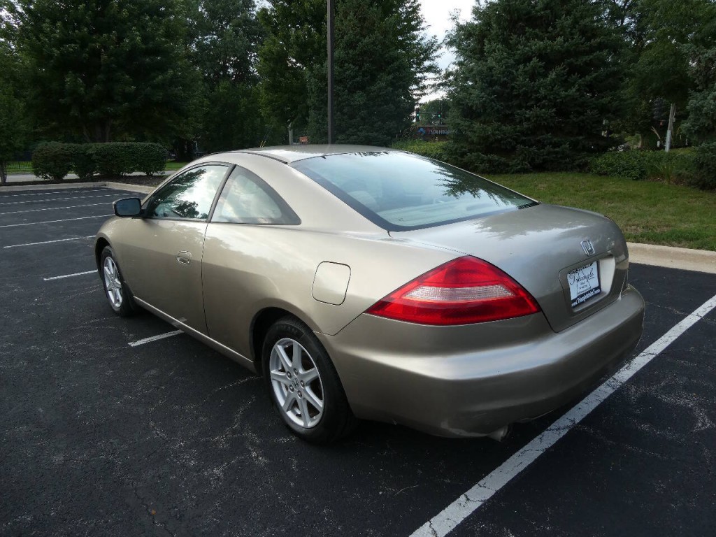 2003 Honda Accord Image 7