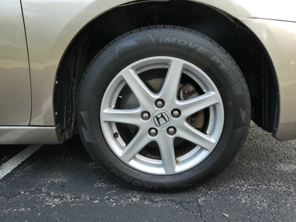 2003 Honda Accord Image 24
