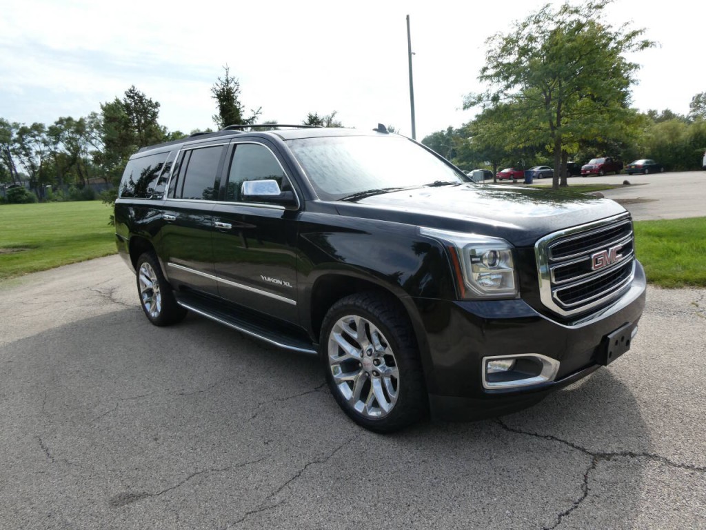 2015 GMC Yukon Image 3
