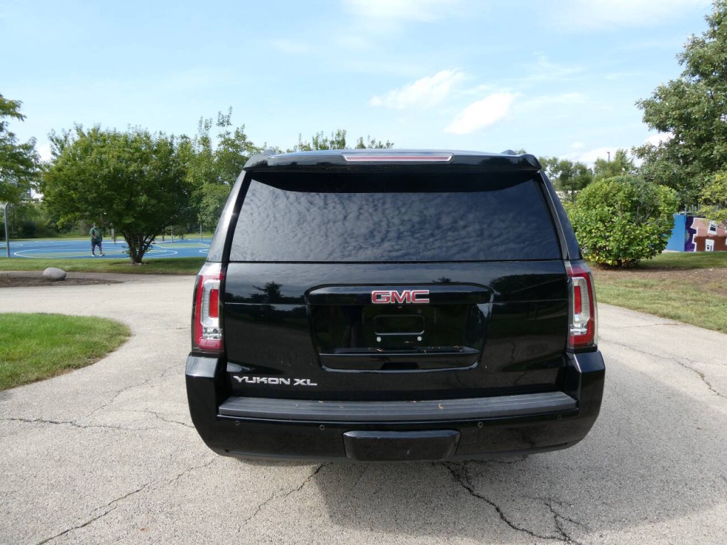 2015 GMC Yukon Image 6