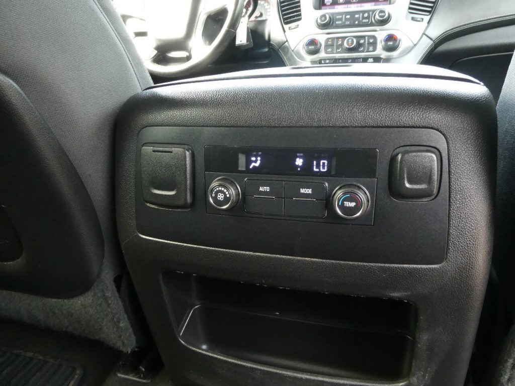 2015 GMC Yukon Image 29