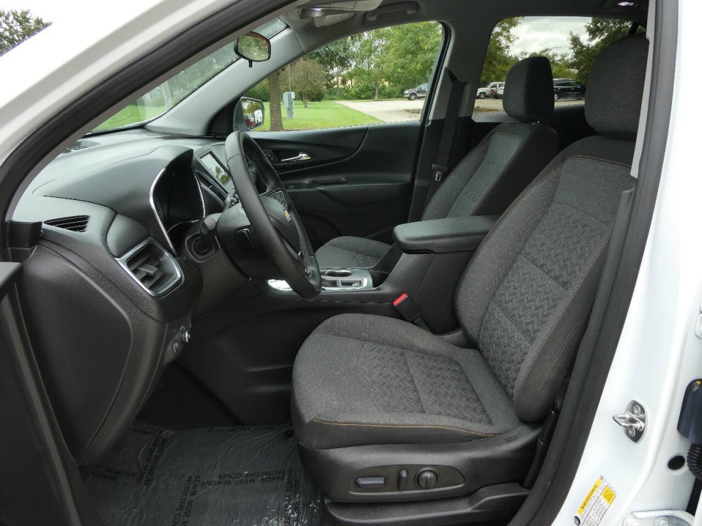 2023 Chevrolet Equinox Image 9