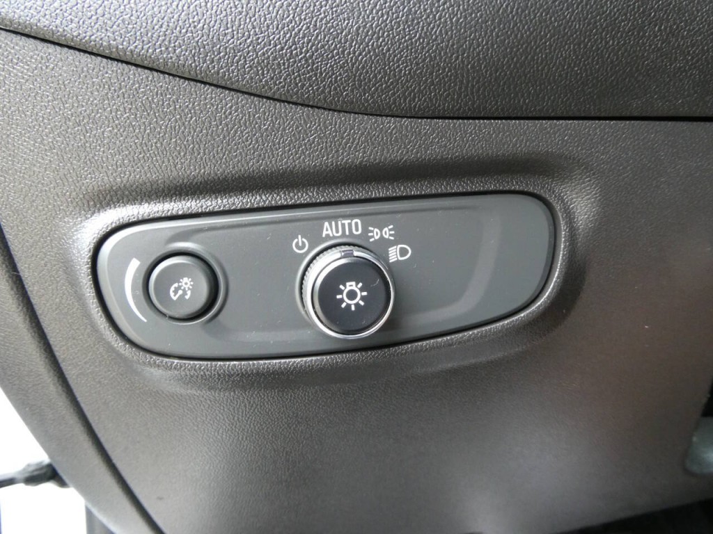 2023 Chevrolet Equinox Image 24