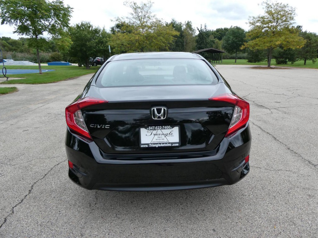 2018 Honda Civic Image 6