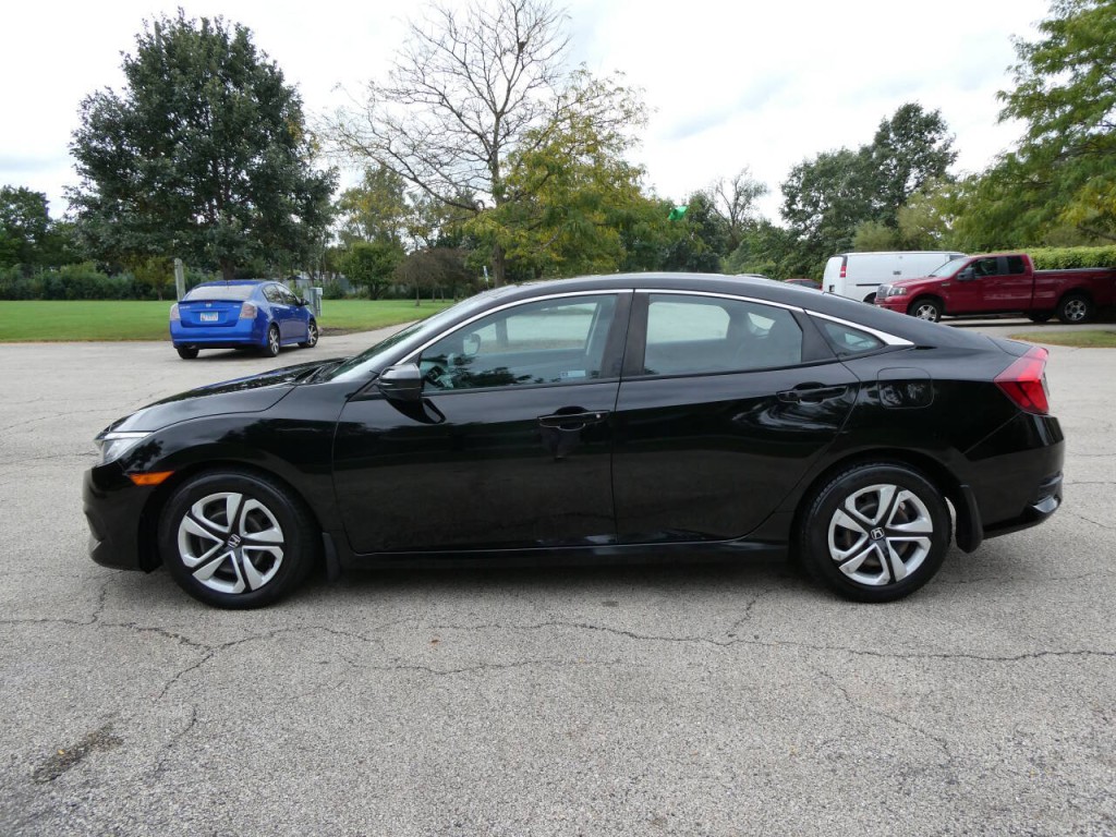 2018 Honda Civic Image 8