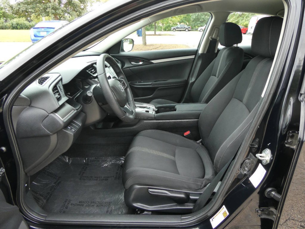 2018 Honda Civic Image 9