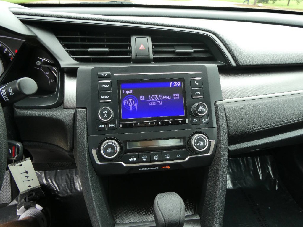 2018 Honda Civic Image 16