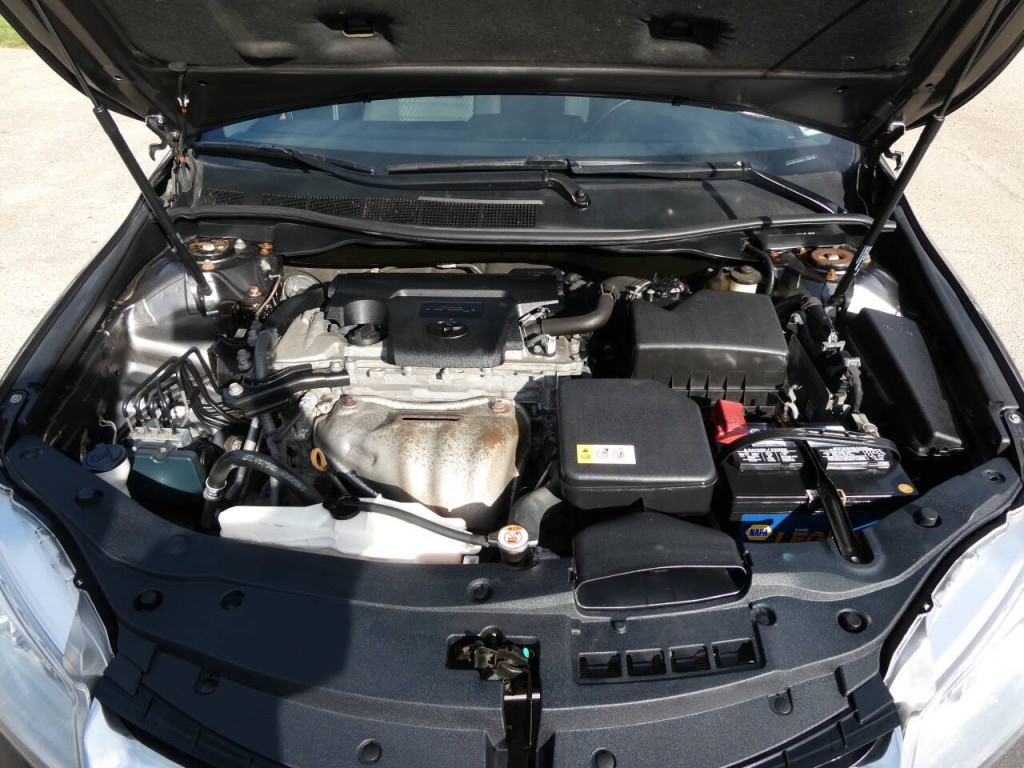 2017 Toyota Camry Image 28