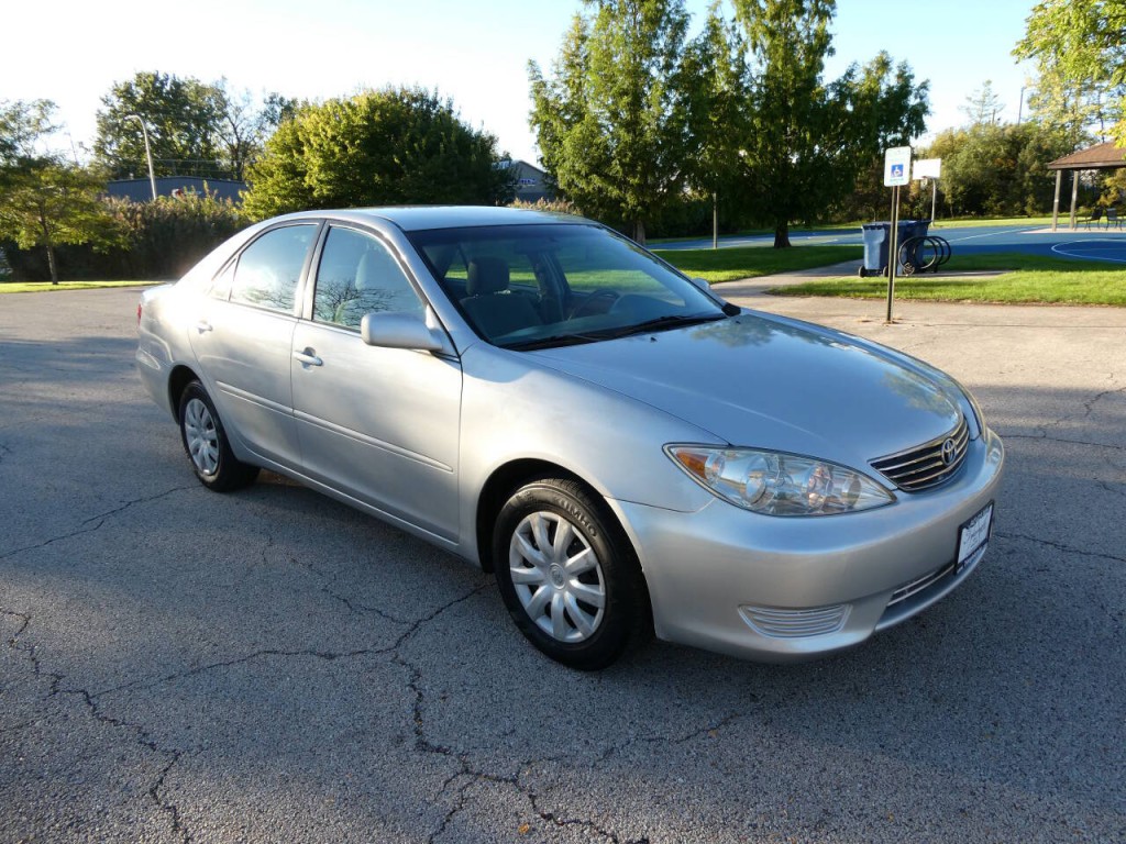 2005 Toyota Camry Image 3