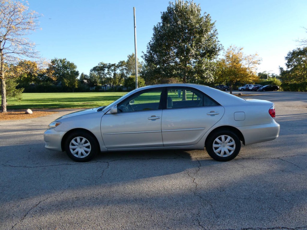 2005 Toyota Camry Image 8