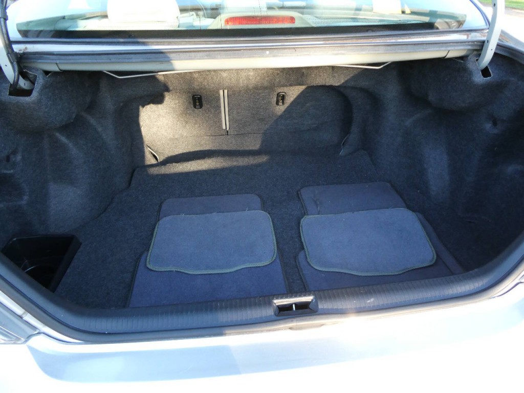 2005 Toyota Camry Image 31