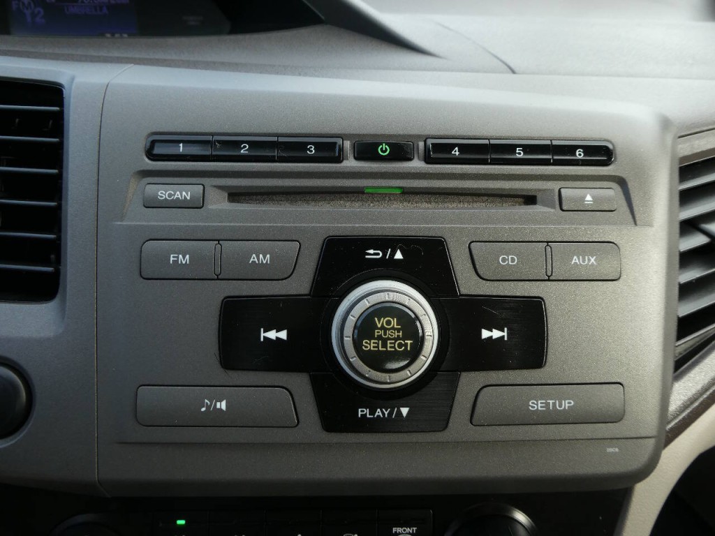 2012 Honda Civic Image 17