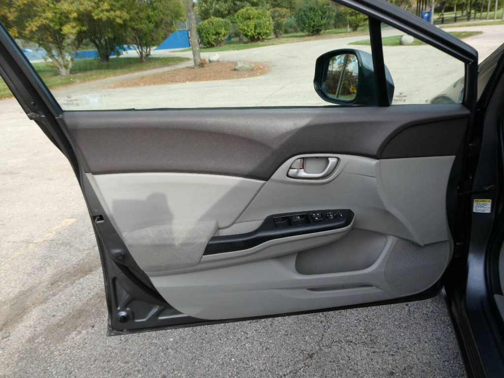 2012 Honda Civic Image 22