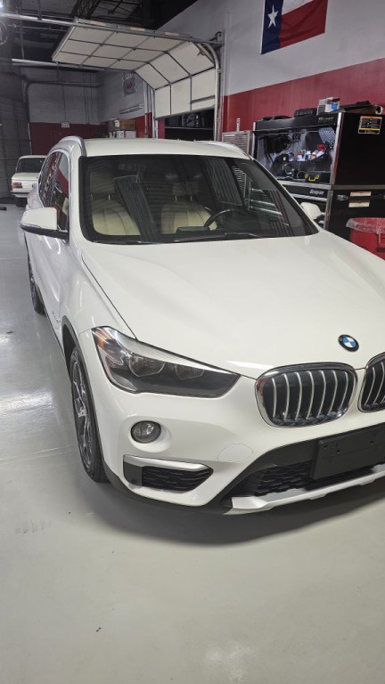 2017 BMW X1 Image 2