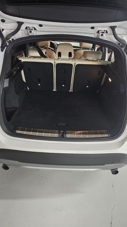 2017 BMW X1 Image 5