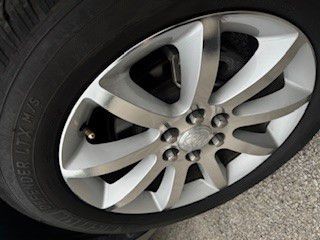 2012 Buick Enclave Image 2