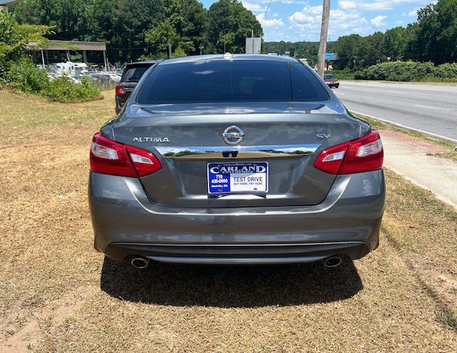 2017 Nissan Altima Image 5
