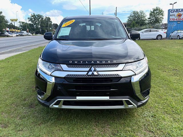 2020 Mitsubishi Outlander Image 2