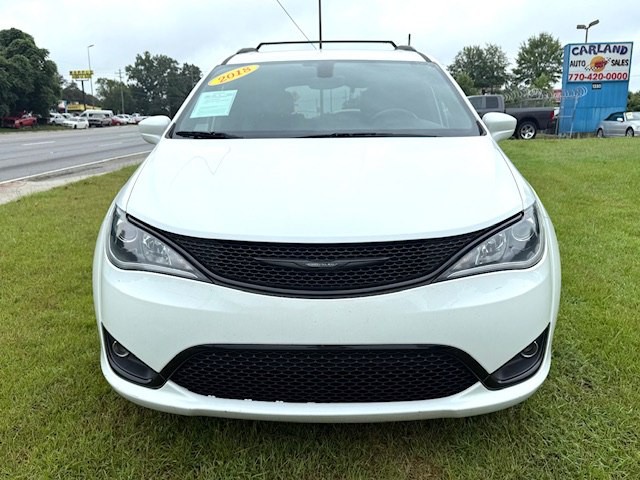 2018 Chrysler Pacifica Image 2