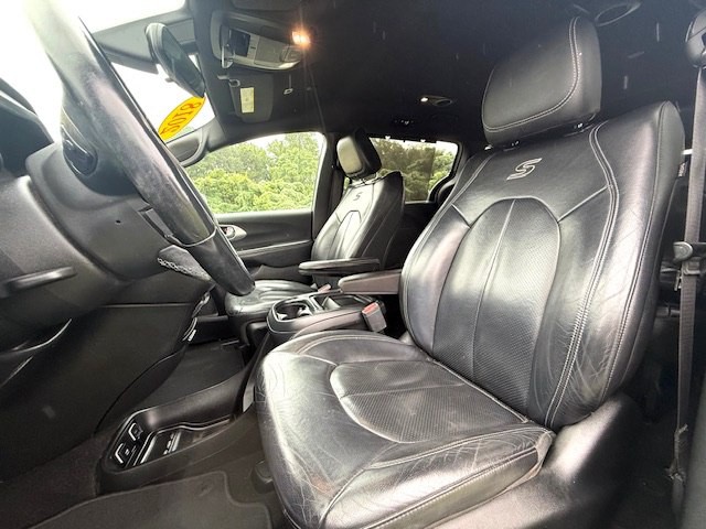2018 Chrysler Pacifica Image 7